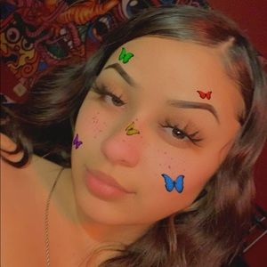 Meet your Posher, Alessandra